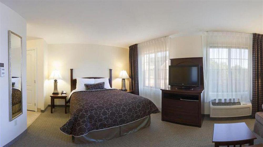 Staybridge Indianapolis-carmel By Ihg